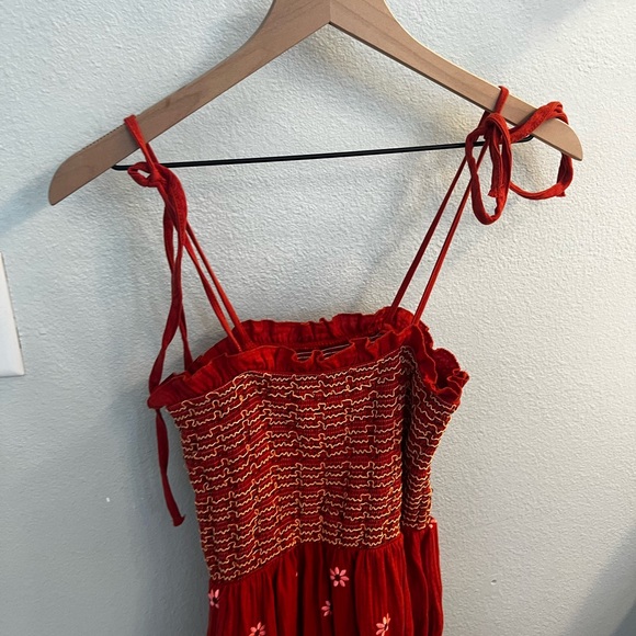 NWOT! Red and orange floral maxi dress - Picture 5 of 6